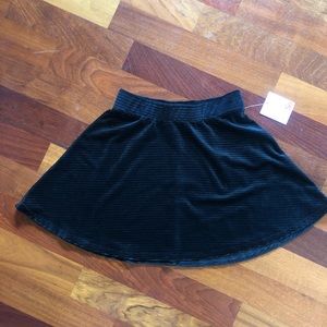 Black skirt NWT🍭